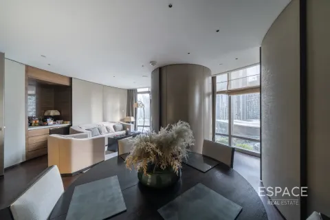 Apartment in ARMANI RESIDENCES in Burj Khalifa, Dubai, UAE 1 bedroom, 98 sq.m. № 650367 - photo 4
