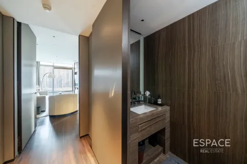 Apartment in ARMANI RESIDENCES in Burj Khalifa, Dubai, UAE 1 bedroom, 98 sq.m. № 650367 - photo 16