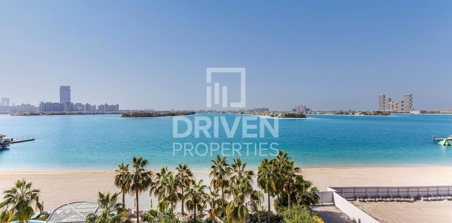 Apartamento em Palm Jumeirah, Dubai, EAU 3 quartos, 268.12 m2 № 742035