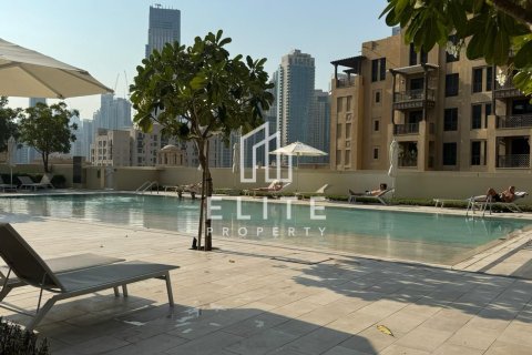 Apartment in Downtown Dubai (Downtown Burj Dubai), Dubai, UAE 3 bedrooms, 122 sq.m. № 760010 - photo 17