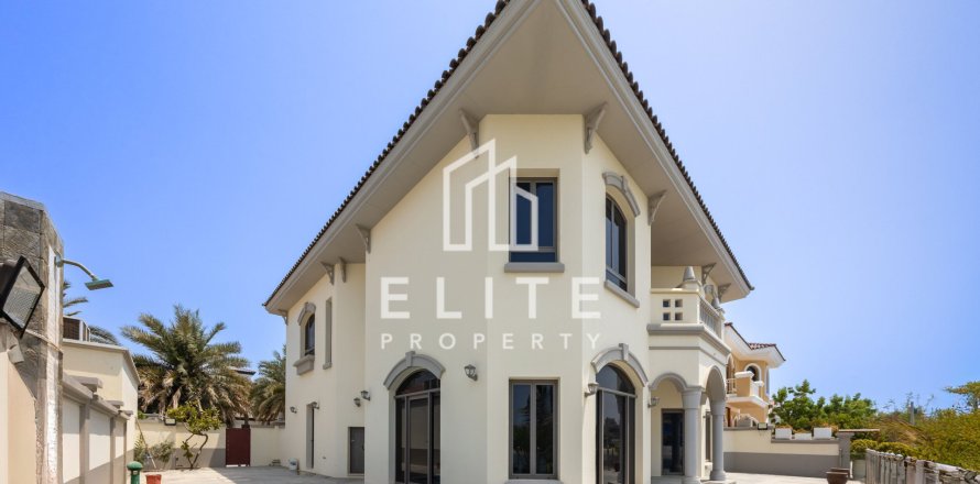 Vila u gradu Palm Jumeirah, Dubai, UAE 5 spavaće sobe, 657 m2 Br. 760013