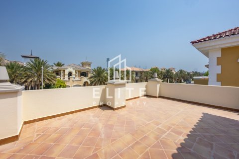 Villa in Palm Jumeirah, Dubai, UAE 5 bedrooms, 657 sq.m. № 760013 - photo 10