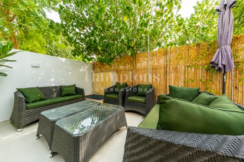 Вилла Tilal Al Ghaf, Дубай, БАӘ-да 4 жатын бөлмелер, 221.01623700 м² № 595736 - фото 25