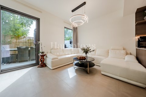 Вилла Tilal Al Ghaf, Дубай, БАӘ-да 4 жатын бөлмелер, 221.01623700 м² № 595736 - фото 17