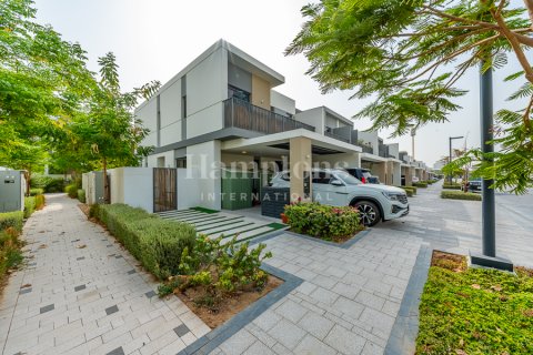 Вилла Tilal Al Ghaf, Дубай, БАӘ-да 4 жатын бөлмелер, 221.01623700 м² № 595736 - фото 1
