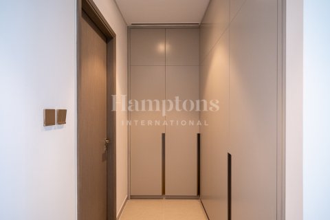 Apartment in Palm Jumeirah, Dubai, UAE 2 bedrooms, 134.52354400 sq.m. № 595734 - photo 16