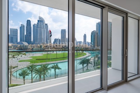 Apartment in Palm Jumeirah, Dubai, UAE 2 bedrooms, 134.52354400 sq.m. № 595734 - photo 1