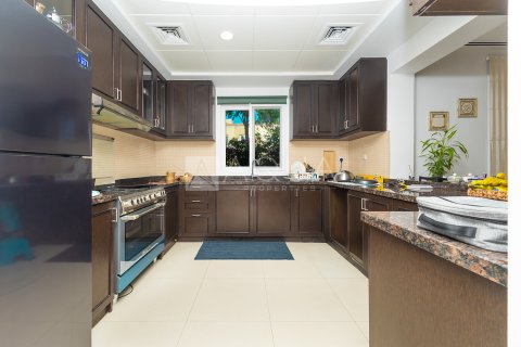 Villa in Serena, Dubai, UAE 4 bedrooms, 276.4 sq.m. № 766930 - photo 18
