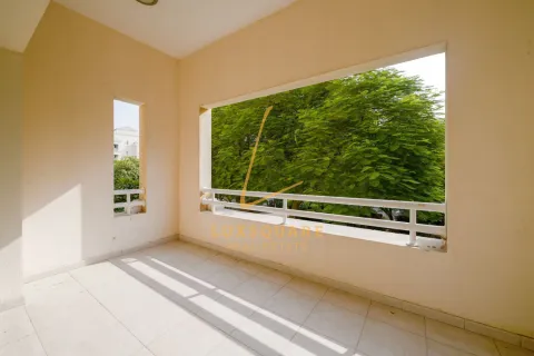 Apartment in Green Community, Dubai, UAE 2 bedrooms, 144 sq.m. № 766925 - photo 19