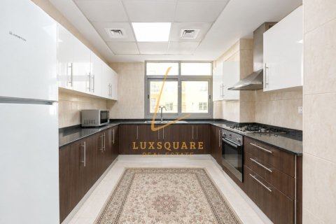 Apartman u Al Furjan, Dubai, UAE 2 spavaćih soba, 125 m2 Br. 766929 - fotografija 3