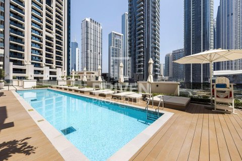 آپارتمان برای اجاره در Downtown Dubai (Downtown Burj Dubai)، Dubai، امارات متحده عربی 2 خوابه ، 103.22 متر مربع ، شماره 746551 - تصویر 2