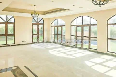 Dubai, BAE’de satılık villa 6 yatak odası, 985.5 m&sup2; No 388812 - fotoğraf 12
