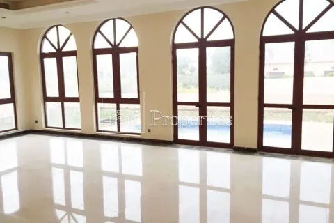 Dubai, BAE’de satılık villa 6 yatak odası, 985.5 m&sup2; No 388812 - fotoğraf 7
