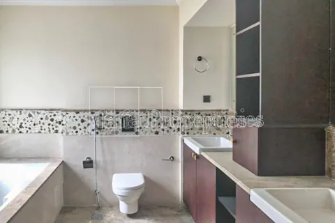 Dubai, BAE’de satılık villa 6 yatak odası, 985.5 m&sup2; No 388812 - fotoğraf 11