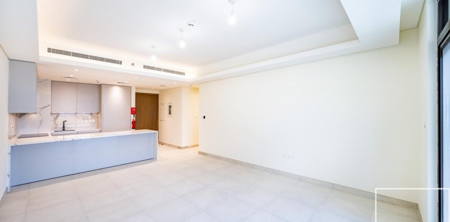 Квартира в Umm Suqeim, Дубай, ОАЕ 2 спальні, 111.2м2 № 766858