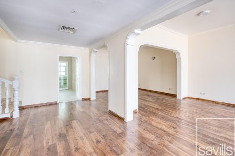 Vila di Al Safa, Dubai, UAE 4 bilik tidur, 1.02 meter persegi № 766855 - foto 4