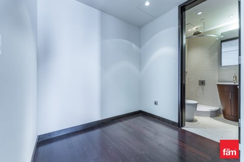 Appartamento in vendita a Downtown Dubai (Downtown Burj Dubai), Dubai, EAU 2 camere da letto, 191 mq. № 579342 - foto 5
