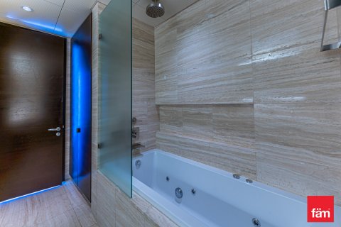 Appartamento in vendita a Downtown Dubai (Downtown Burj Dubai), Dubai, EAU 2 camere da letto, 191 mq. № 579342 - foto 6