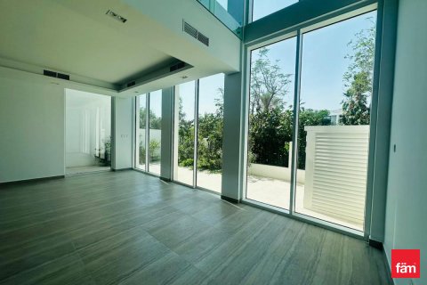 Villa in Al Barari, Dubai, UAE 4 bedrooms, 179.7 sq.m. № 701465 - photo 6