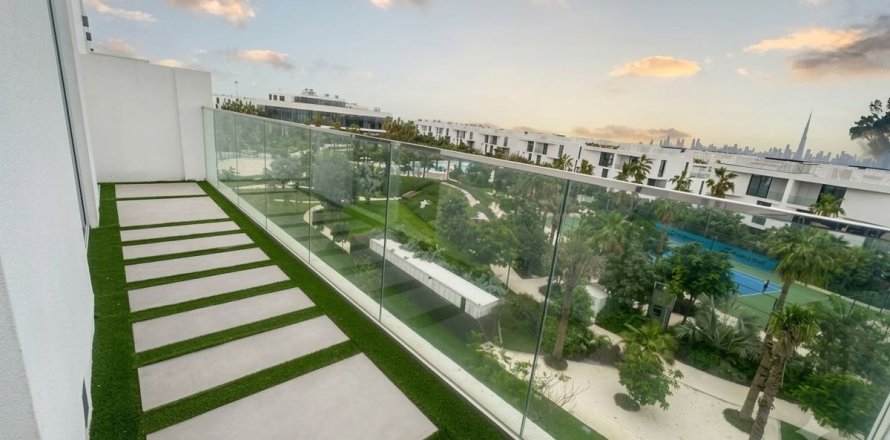 וילה ב Al Barari, Dubai, איחוד האמירויות 4 חדרי שינה, 179.8 מ"ר מספר 701465