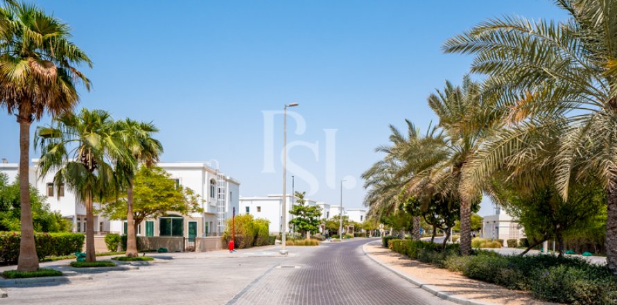 דירה ב Al Ghadeer, Abu Dhabi, איחוד האמירויות 1 חדר שינה, 45 מ"ר מספר 731902
