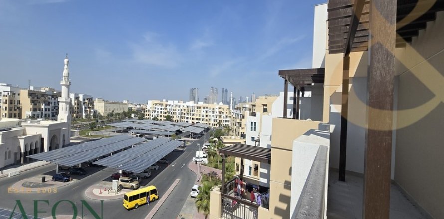Appartement in Al Quoz, Dubai, VAE 1 slaapkamer, 98 vr.m. nr 731970