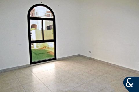 Villa zum Verkauf in Mudon, Dubai, VAE 4 Schlafzimmer, 354 m2 Nr. 667658 - Foto 4