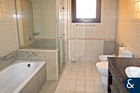 Villa zum Verkauf in Mudon, Dubai, VAE 4 Schlafzimmer, 354 m2 Nr. 667658 - Foto 10