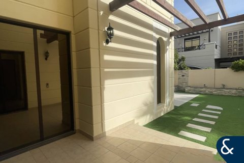 Villa zum Verkauf in Mudon, Dubai, VAE 4 Schlafzimmer, 354 m2 Nr. 667658 - Foto 15