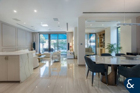 Villa te koop in Dubai Hills Estate, Dubai, VAE 3 slaapkamers, 311 vr.m., nr 667656 - foto 1