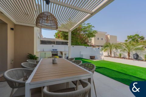 Müüa villa asukohaga Arabian Ranches, Dubai, AÜE: 3 magamistoaga, 219 m² Nr 667655 - pilt 23