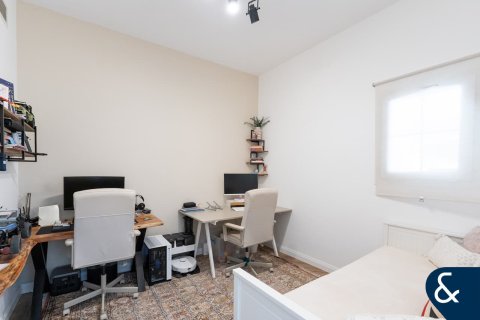 Müüa villa asukohaga Arabian Ranches, Dubai, AÜE: 3 magamistoaga, 219 m² Nr 667655 - pilt 18