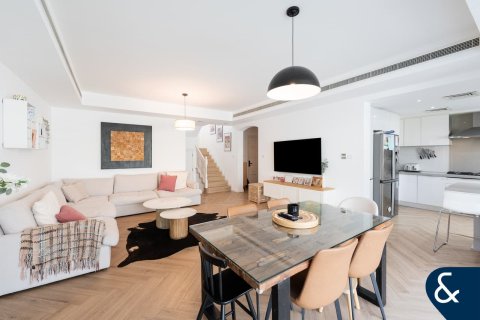 Müüa villa asukohaga Arabian Ranches, Dubai, AÜE: 3 magamistoaga, 219 m² Nr 667655 - pilt 3