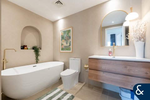 Müüa villa asukohaga Arabian Ranches, Dubai, AÜE: 3 magamistoaga, 219 m² Nr 667655 - pilt 10