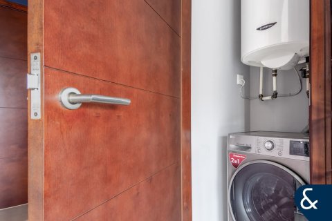 Downtown Dubai (Downtown Burj Dubai), UAE의 판매용 아파트 침실 1개, 87제곱미터 번호 667654 - 사진 11