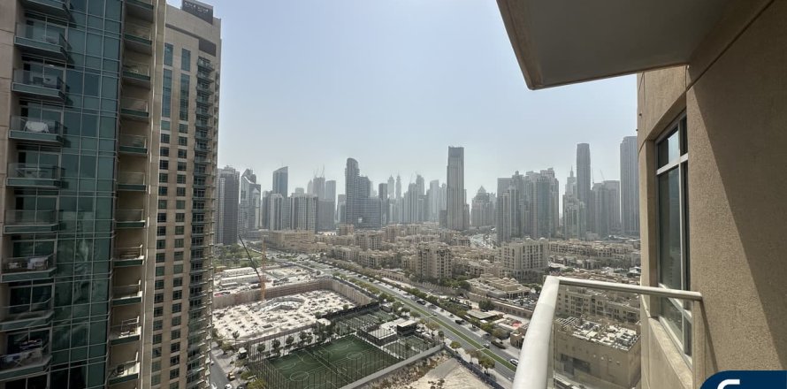 Квартира в BURJ VIEWS в Даунтаун Дубай (Даунтаун Бурдж Дубай), ОАЕ 2 спальні, 121м2 № 671536