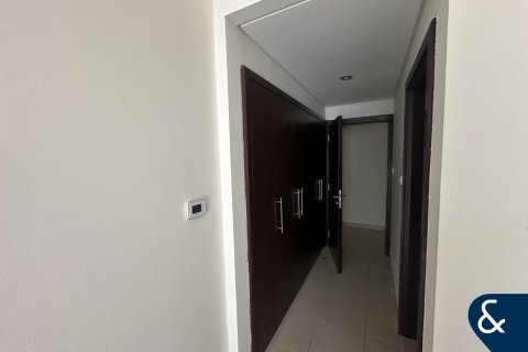 Huoneisto BURJ VIEWS Downtown Dubai (Downtown Burj Dubai), Arabiemiraatit 2 makuuhuonetta, 121 m2 № 671536 - kuva 11