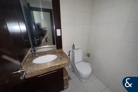 Huoneisto BURJ VIEWS Downtown Dubai (Downtown Burj Dubai), Arabiemiraatit 2 makuuhuonetta, 121 m2 № 671536 - kuva 17