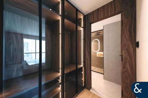 The Views, Dubai, संयुक्त अरब अमीरात में अपार्टमेंट, 2 बेडरूम, 128 वर्ग मीटर, संख्या 671535 - फ़ोटो 17