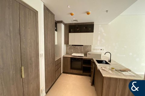 דירה למכירה ב Business Bay, Dubai, איחוד האמירויות  1 חדר שינה, 65 מ"ר, מספר 671540 - תמונה 15