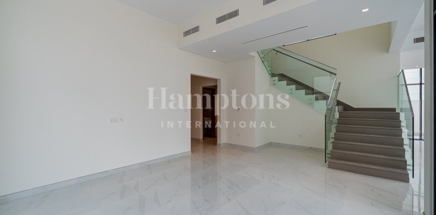 Villa in Al Furjan, Dubai, UAE 4 bedrooms, 331.07 sq.m. № 584863