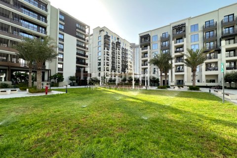 Apartment in Dubai Creek Harbour (The Lagoons), UAE 2 bedrooms, 37.61921179 sq.m. № 584884 - photo 2