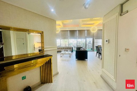 آپارتمان برای فروش در  Downtown Dubai (Downtown Burj Dubai)، Dubai، امارات متحده عربی  2 خوابه ، 174.2 متر مربع ، شماره 540485 - تصویر 16