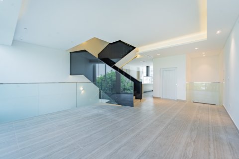 Townhouse di Wadi Al Safa 3, Dubai, UEA 4 kamar tidur, 442 m2 nomor 734368 - foto 8