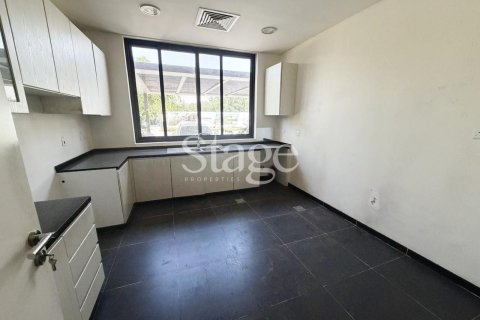 Villa in DAMAC Hills (Akoya by DAMAC), Dubai, UAE 3 bedrooms, 339 sq.m. № 737452 - photo 8