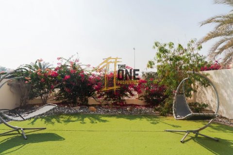 阿联酋 Ras Al Khaimah Al Hamra Village 待售 : 3 卧, 297.3 平方米 , 编号582577 - 照片 6