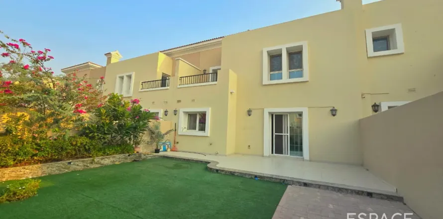 Vila u Arabian Ranches, Dubai, UAE 228 m2, 3 spavaćih soba Br. 661324