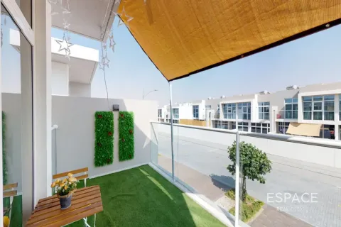 Kuća u nizu u gradu Dubai, UAE 3 spavaće sobe, 112 m2 Br. 661325 - Slika 14