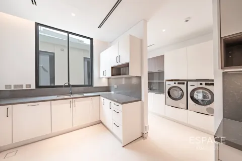 Villa uthyres i Tilal Al Ghaf, Dubai, UAE 5 sovrum, 527 kvm Nr. 661327 - fotografi 8