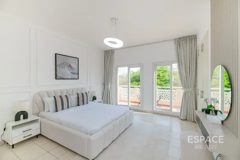 Meadows, Dubai, संयुक्त अरब अमीरात में विला, 5 बेडरूम, 353 वर्ग मीटर, संख्या 661321 - फ़ोटो 18